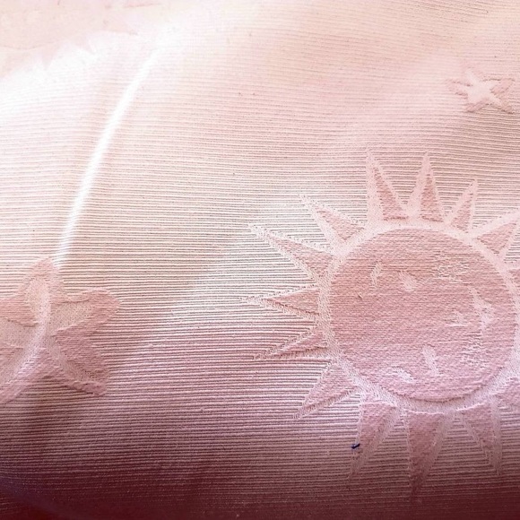 ISO a crib set with this fabric I believe it’s vintage - Picture 3 of 4